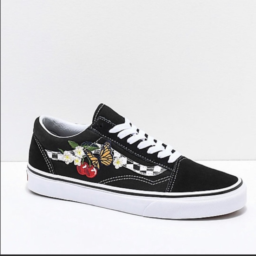 Vans Sneakers with embroidered details